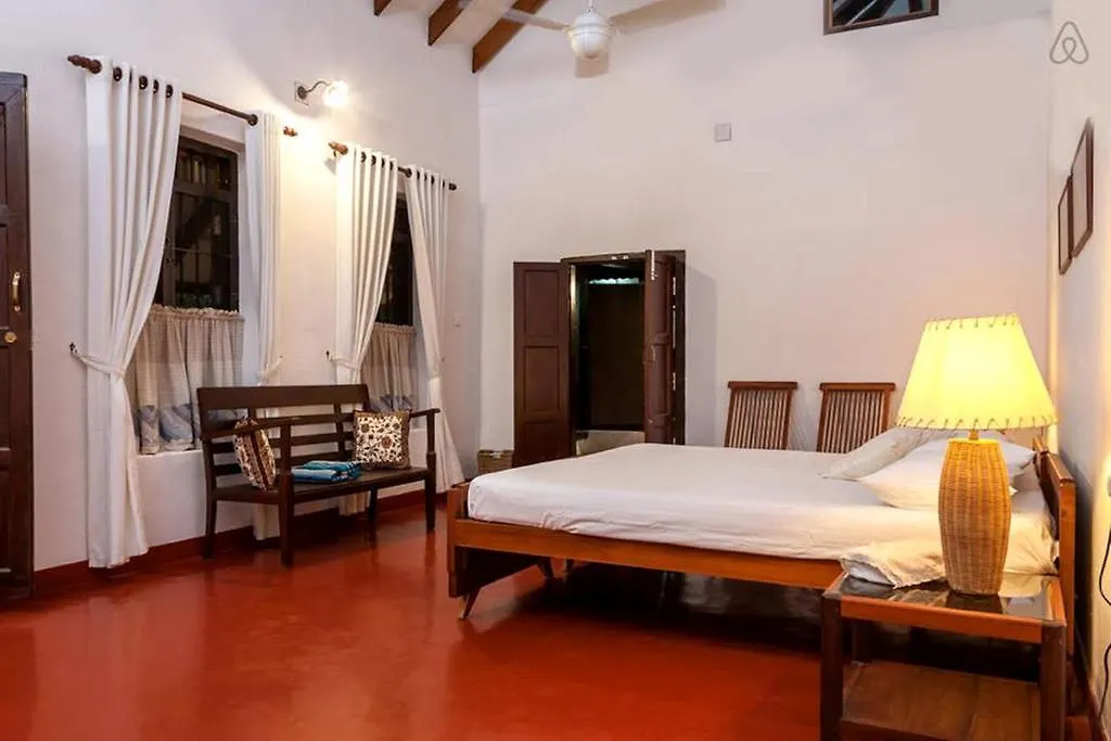 Homestay Kuruvinakunnel Tharavadu Apartment Kottayam